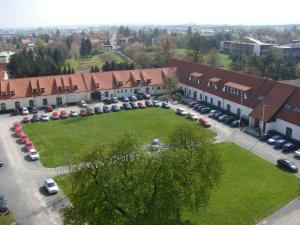 Pohľad z vtáčej perspektívy na ubytovanie Hotel Floret