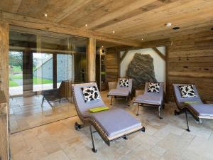 Foto sihtkohas Bettel asuva majutusasutuse Chalets Petry Spa & Relax galeriist