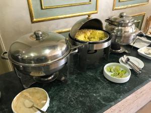 Φαγητό σε αυτό το ξενοδοχείο ή κάπου εκεί κοντά