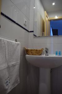 Phòng tắm tại Hostal Cielo de Gredos