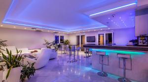 Fotografia z galérie ubytovania Pearl Bay Hotel Apartments v destinácii Vrontádos