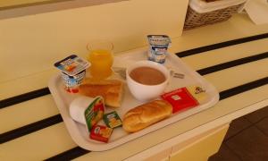 Imagen de la galería de Premiere Classe Bayeux, en Bayeux 23 fotos más