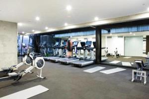 Gimnàs o zona de fitness de UWS Madison Melbourne CBD Apartment