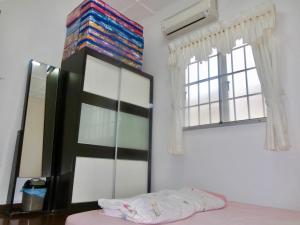 Gallery image of Shuang Yang Sekinchan Homestay 7 in Sekincan