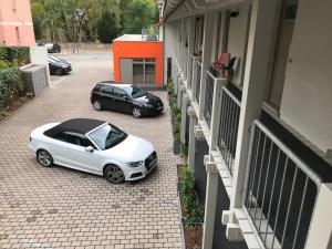 Hoone, kus hommikusöögiga majutusasutus asub