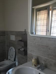 Koupelna v ubytování B&B Domus Benedicta