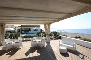Gallery image of Ancora Bianca Beach Residence in Terme Vigliatore