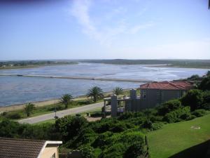 Gallery image of Waterside Living DB03 in Jeffreys Bay