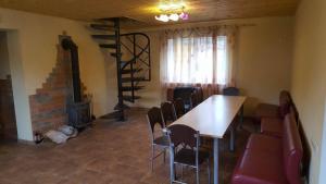 Posezení v ubytování Babite Guest House