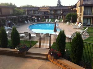 Bazén v ubytování Red Lion Hotel Yakima Center nebo v jeho okolí