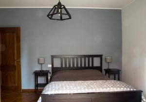 Il covo di Gio' apartament tesisinde bir odada yatak veya yataklar