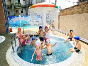 Ospiti di Chuang-Tang Spring SPA Hotel - Deyang