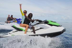 Majutusasutuse Velana Beach Hotel Maldives külastajad
