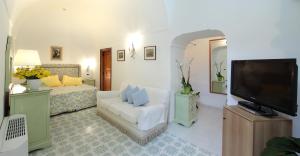 Galeriebild der Unterkunft Hotel Villa Brunella in Capri