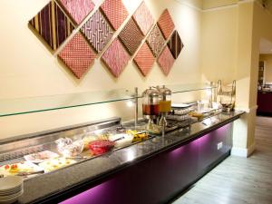 Gallery image of TLH Toorak Hotel - TLH Leisure, Entertainment and Spa Resort in Torquay