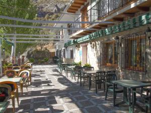 Hotel La Higuera, Güéjar-Sierra, Spain - Booking.com