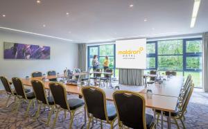 Kawasan bisnes dan/atau bilik persidangan di Maldron Hotel Portlaoise