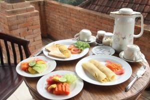 Ubud Rooms B&B 투숙객을 위한 아침식사 옵션