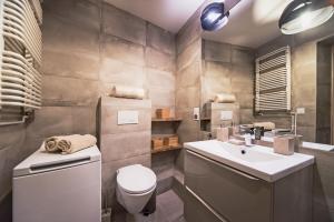 Kúpeľňa v ubytovaní Apartament Bujwida od WroclawApartament-pl