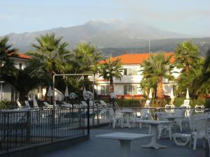 Gallery image of King's House Hotel Resort in Mascali