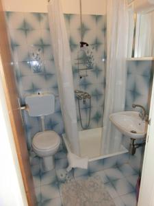 Kúpeľňa v ubytovaní Villa Bakara