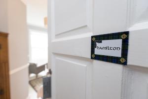 Certifikát, hodnocení, plakát nebo jiný dokument vystavený v ubytování Kilmaronock Manse B&B