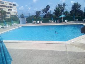 Bazén v ubytování Cabo Cervera Front Sea nebo v jeho okolí + 35 fotografií