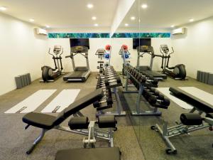 Fitness centrum a/nebo fitness zařízení v ubytování The Bale Phnom Penh by LifestyleRetreats