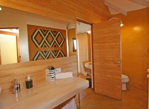 
A bathroom at Altiplanico Rapa Nui
