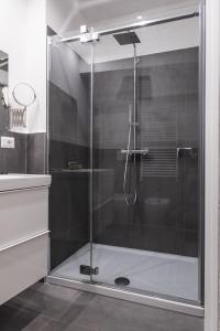 Ένα μπάνιο στο Duo Rooms +40 φωτογραφίες