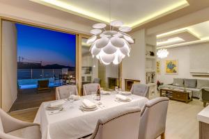 Posedenie v ubytovaní Superior Villa Marina Mare Sauna Hammam