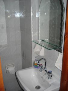 Koupelna v ubytování Stella Rooms + 37 fotografií