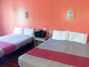 Motel 6-Warwick, RI - Providence Airport - I-95