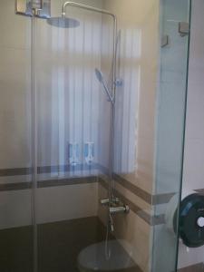 Phòng tắm tại Haengbok Hotel