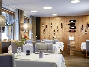 Istumisnurk majutusasutuses AlpenParks Hotel & Apartment Taxacher