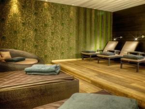 Istumisnurk majutusasutuses AlpenParks Hotel & Apartment Taxacher