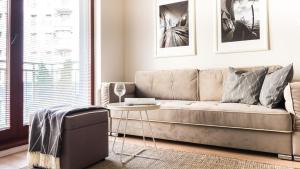 Posedenie v ubytovaní City Center - Riverside by Apartmore