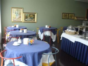 Restaurace v ubytování Albergo Al Caminetto