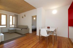 Posedenie v ubytovaní Quercus Appartements contactless check-in