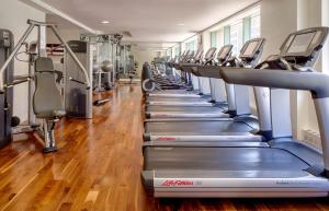 Fitness centrum a/nebo fitness zařízení v ubytování Park Hyatt Washington