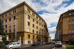 Afbeelding uit fotogalerij van Engel Apartman in Boedapest