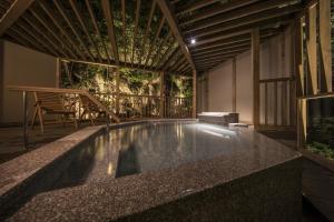 Bazén v ubytování Hotel Shirakawa Yunokura nebo v jeho okolí