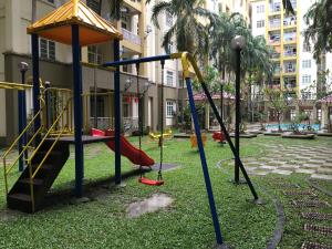 Kawasan permainan kanak-kanak di Stay 707 Apartment , homestay Melaka , unit 1-11