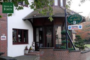 Ein Zertifikat, Auszeichnung, Logo oder anderes Dokument, das in der Unterkunft Hotel im Forth ausgestellt ist