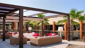 Posezení v ubytování Beautiful family villa on Roda Golf and Beach Resort