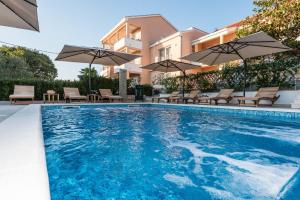 A piscina localizada em Villa Zdenka ou nos arredores