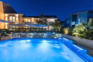 A piscina localizada em Villa Zdenka ou nos arredores