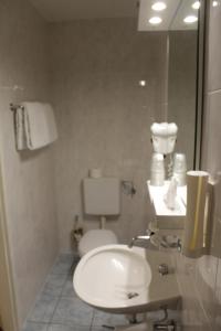 Kúpeľňa v ubytovaní Hostellerie du XVI Siècle