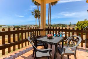 Balkon lub taras w obiekcie Apartamentos Villafaro Conil