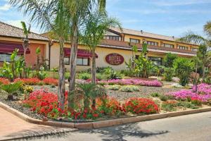 Gallery image of Hotel Villa Peretti in Gela